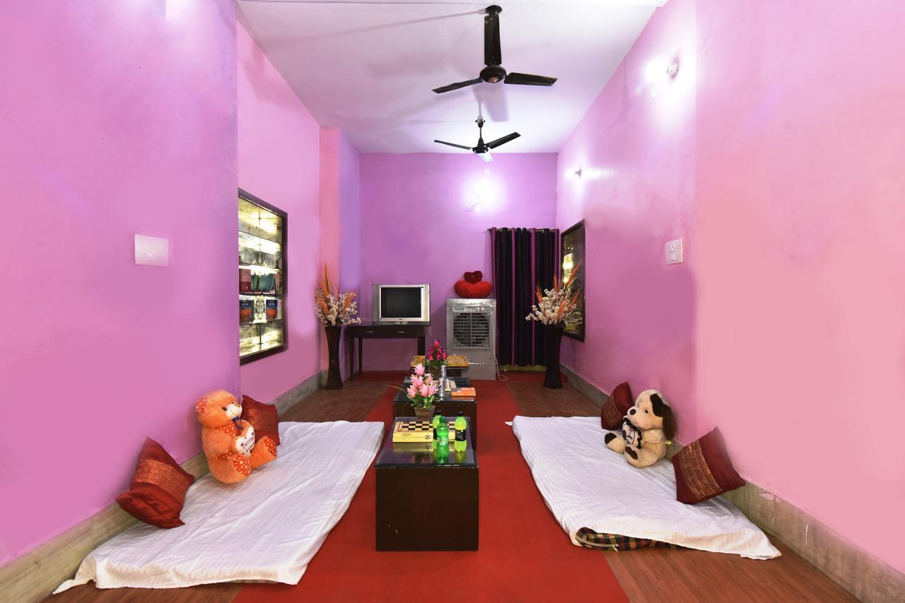 Wow Backpackers Hostels Amritsar Exterior photo